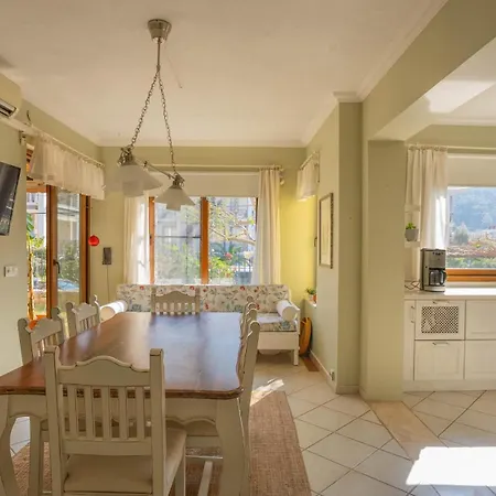 Zuzu Marmaris Daily Weekly Villa *