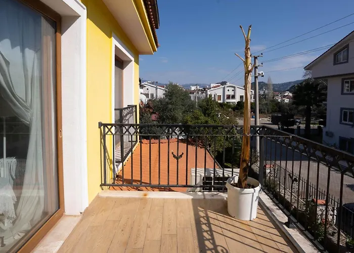 Zuzu Marmaris Daily Weekly *