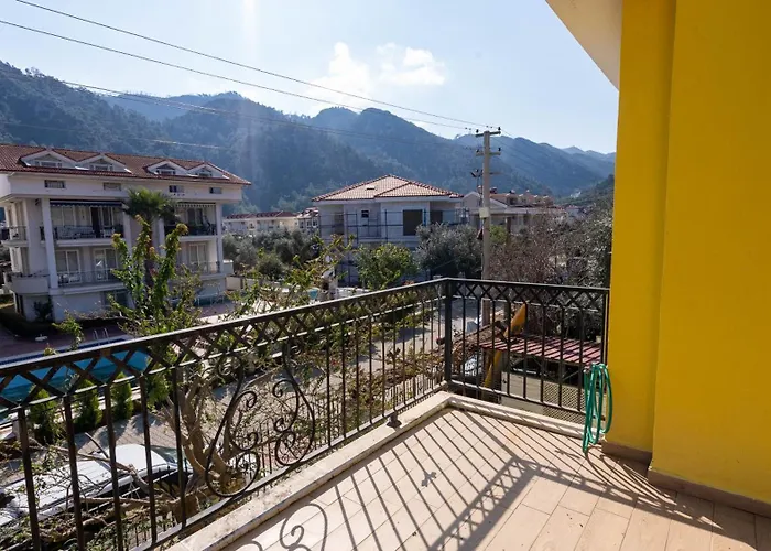 Zuzu Marmaris Daily Weekly Villa İçmeler