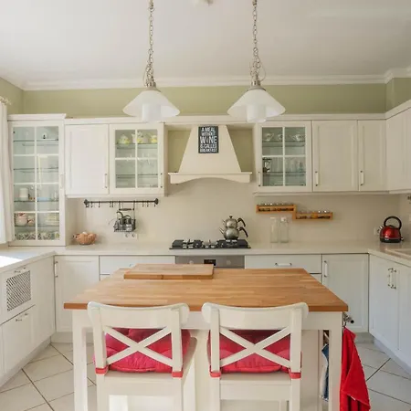 Zuzu Marmaris Daily Weekly